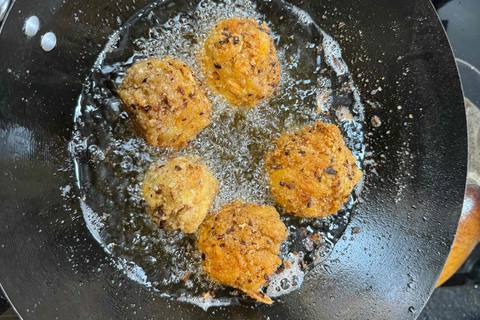 Mac 'N' Cheese Balls (Vegan)