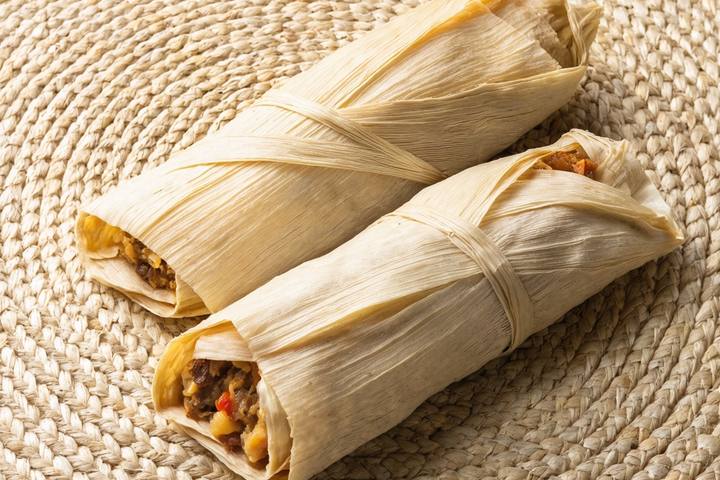 Simple Black Bean Tamales